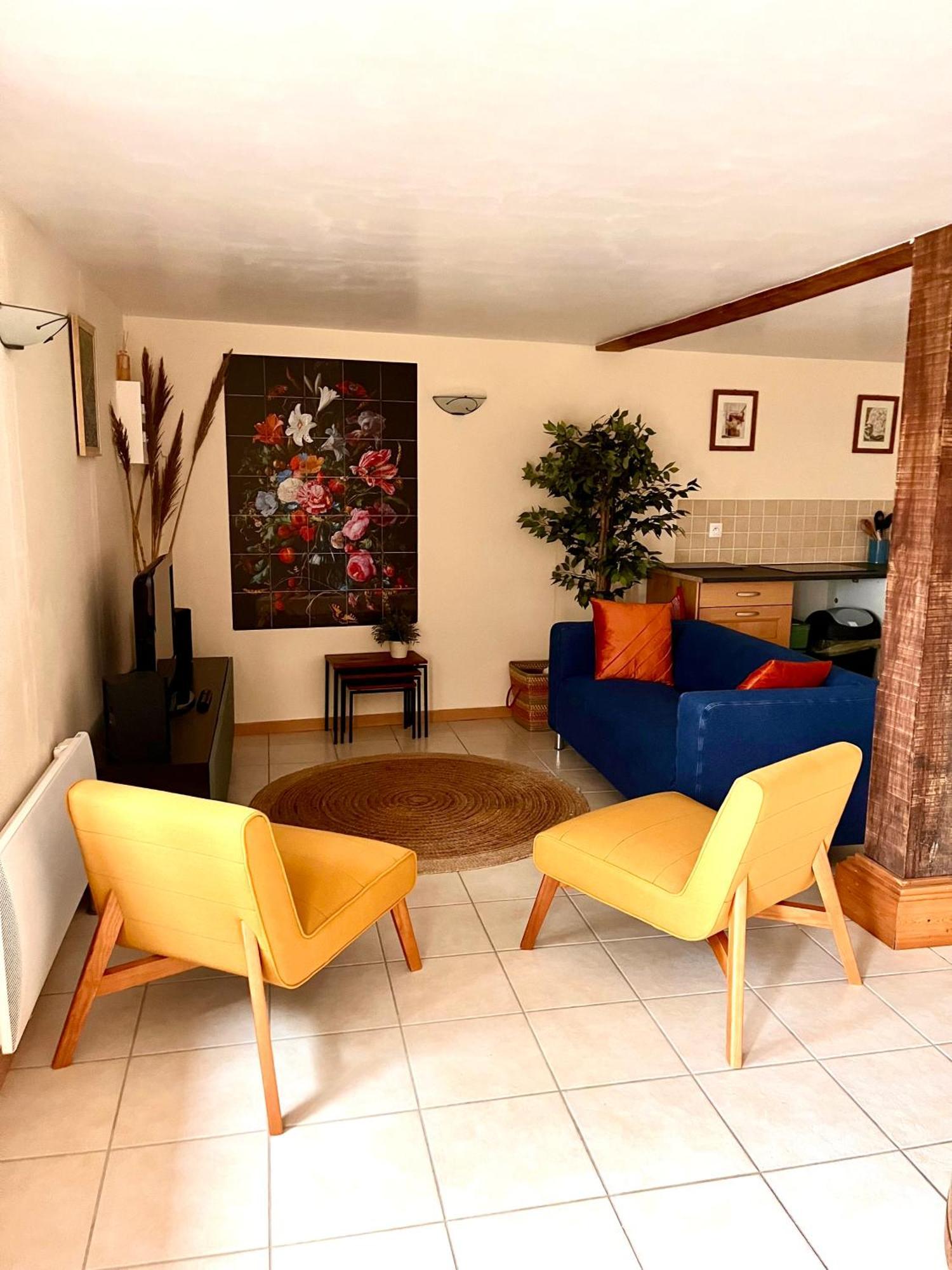 Le Plantier 1 Apartment Beaulieu-sur-Sonnette Exterior foto