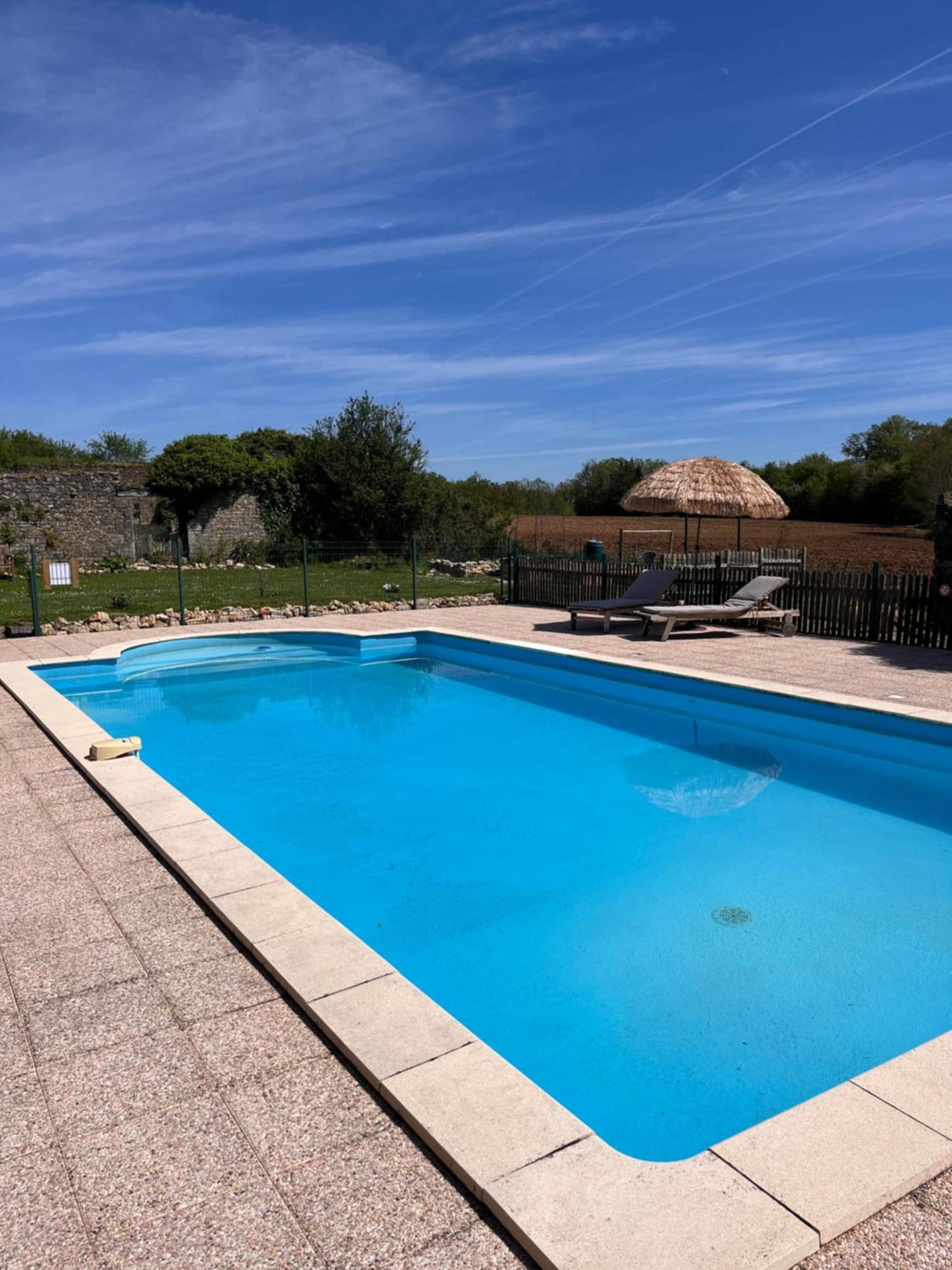Le Plantier 1 Apartment Beaulieu-sur-Sonnette Exterior foto